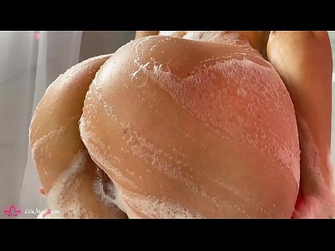 ❤️ Brineta masturbira macu vibratorom do intenzivnog orgazma pod tušem ❌ Seks na hr.xsexshop.ru ☑
