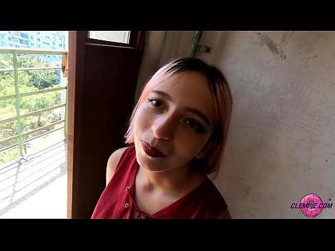 ❤️ Student Sensual siše stranca u zaleđu - sperma mu na licu ❌ Seks na hr.xsexshop.ru ☑